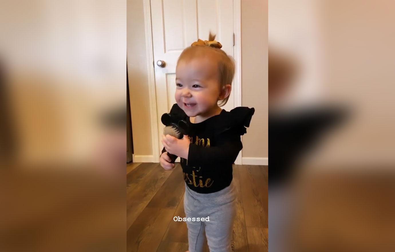 chelsea-houska-instagram-daughter-layne-ettie-photos-cole-deboer