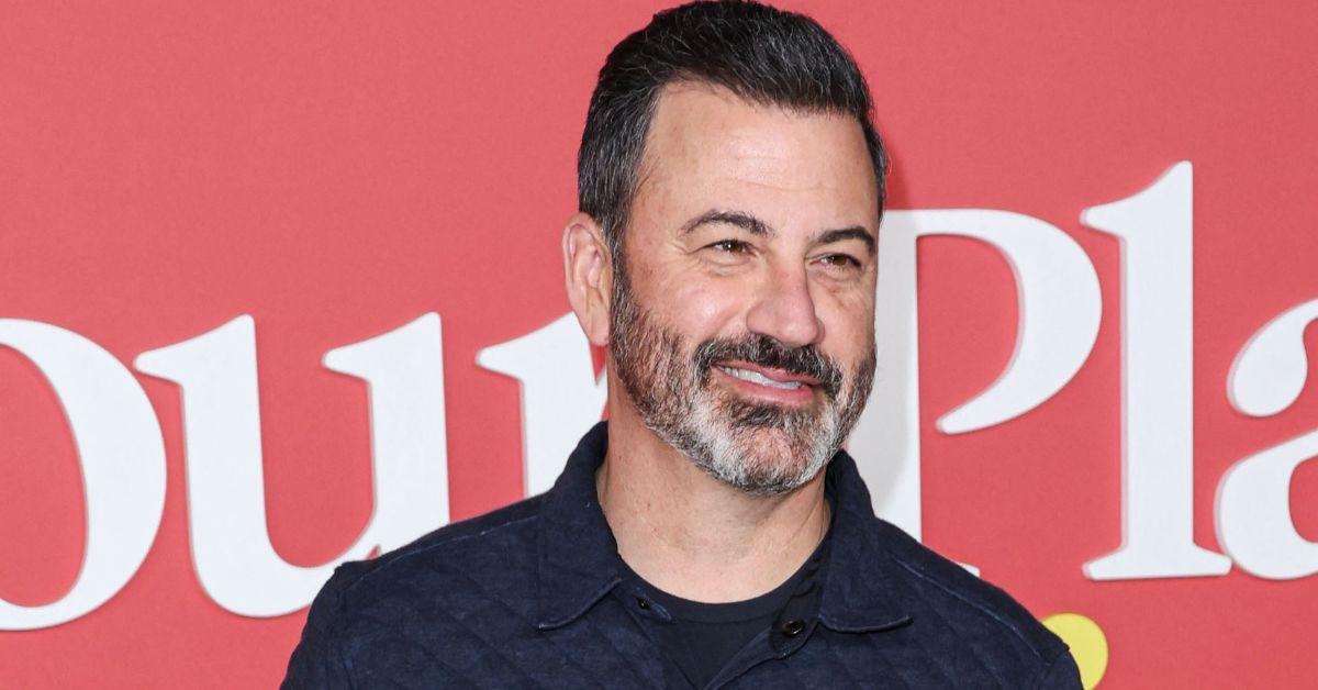 image of Jimmy Kimmel closed out his monologue by telling his international viewers that he's 'not ok' with what's happening in the U.S.