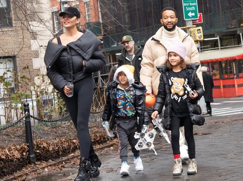 chrissy teigen defends herself son hasnt eaten vegetable having power