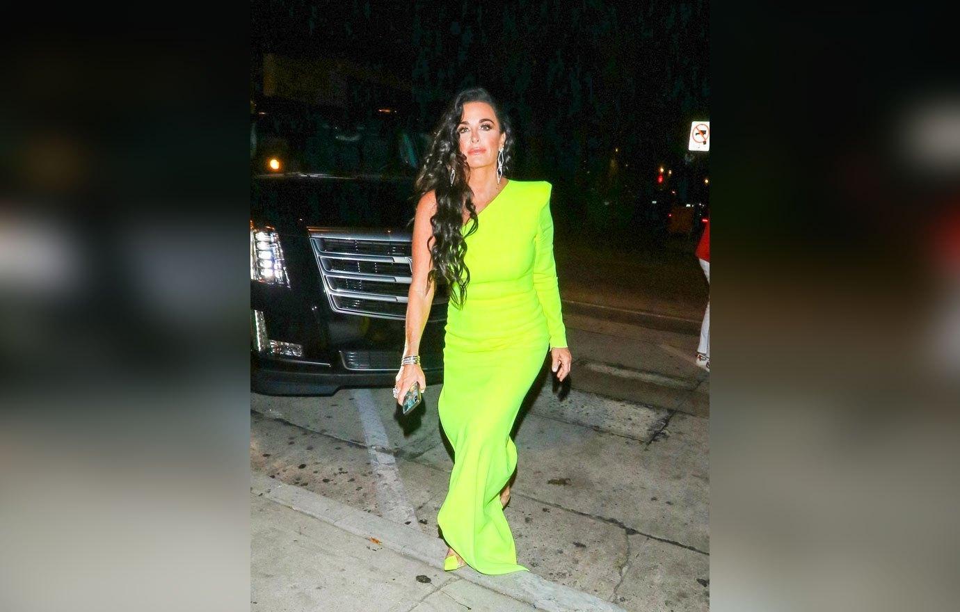 Kyle Richards Green Dress Lisa Vanderpump Responds Twitter Rant