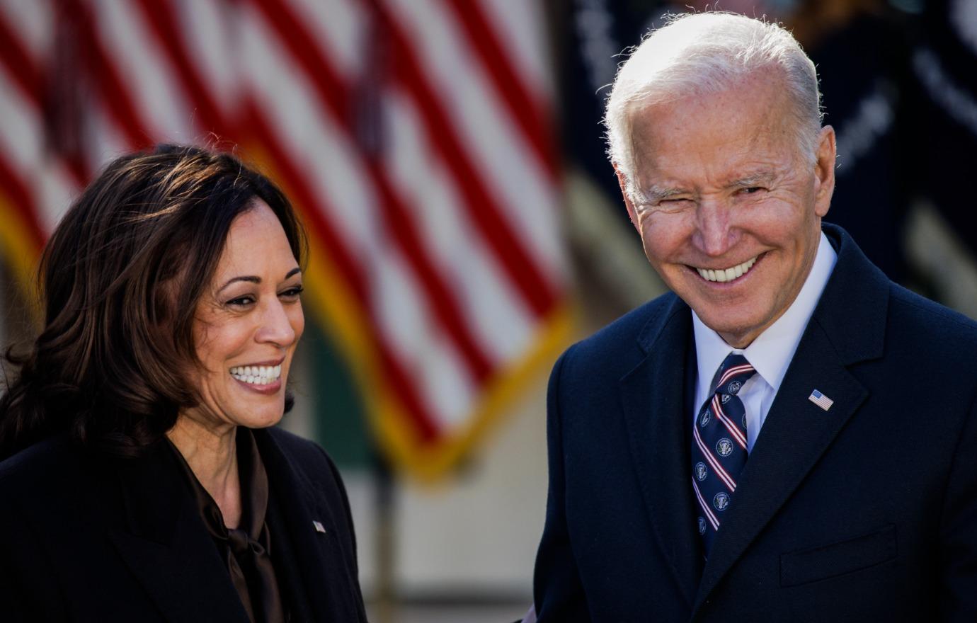 kamala harris refuses support president joe biden