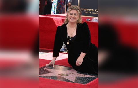 kelly clarkson kelsea ballerini carly pearce to collaborate for divorce anthem