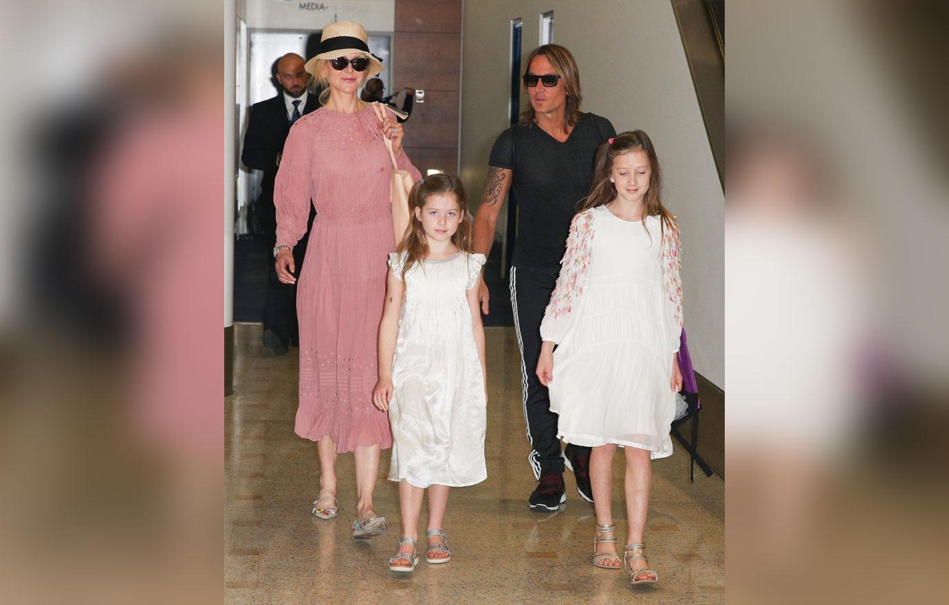 Nicole Kidman and Keith Urban arrive in Sydney with the girls