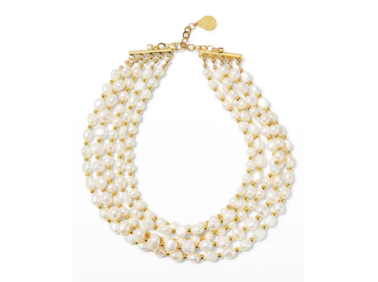 The Fascinating History Behind Queen Elizabeth II’s Iconic Pearls