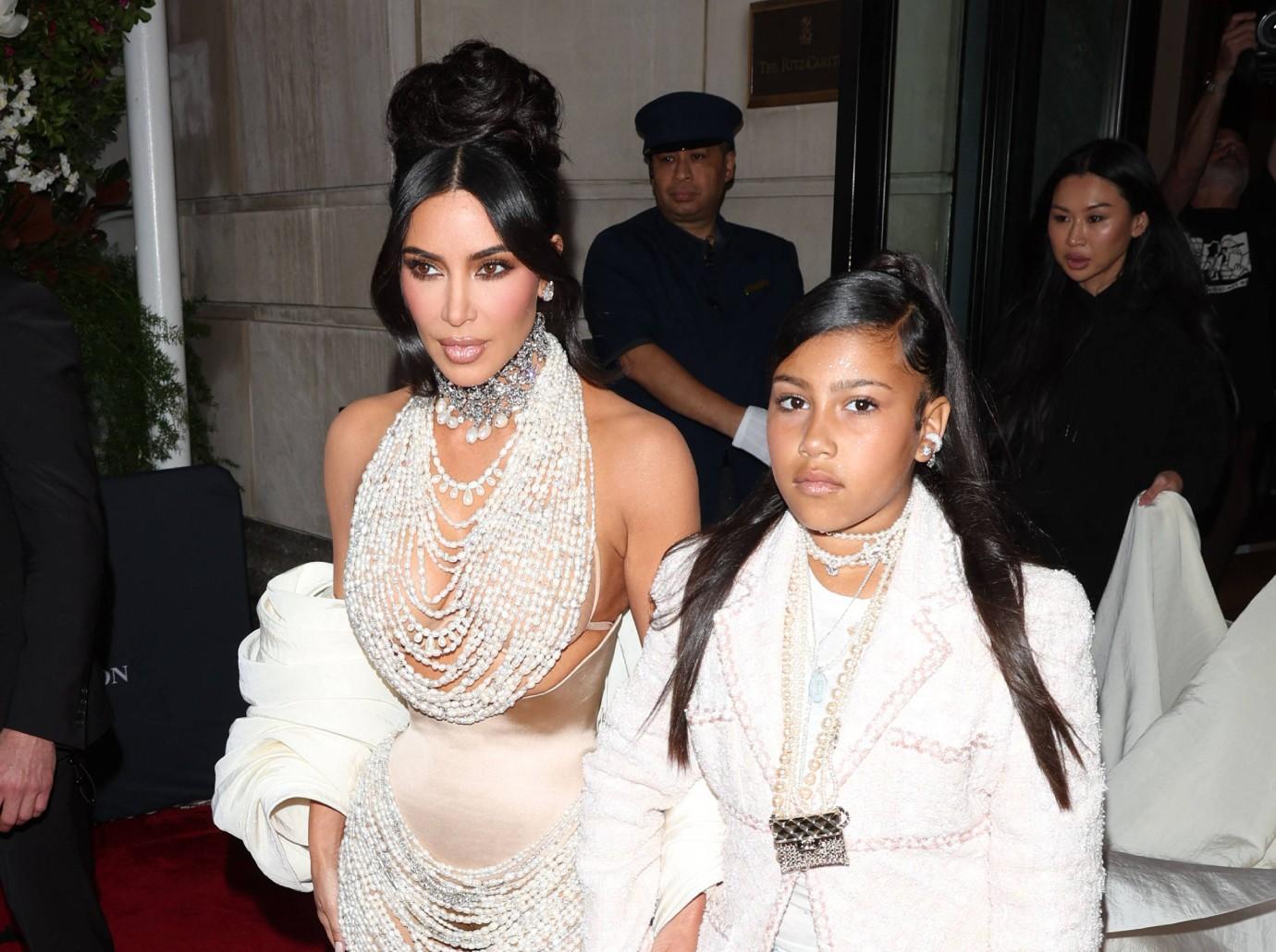 kanye west under fire bringing north west birthday party