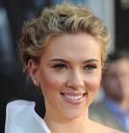 2010__04__okmagazine_scarlett johansson1 146×150.jpg