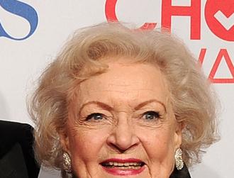 Betty white april11 rm.jpg
