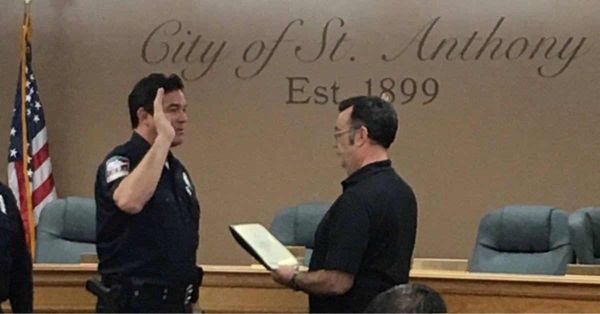 Image of Dean Cain encouraged other former officers to join ICE.