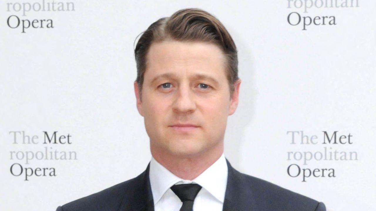 Photo of Ben McKenzie.