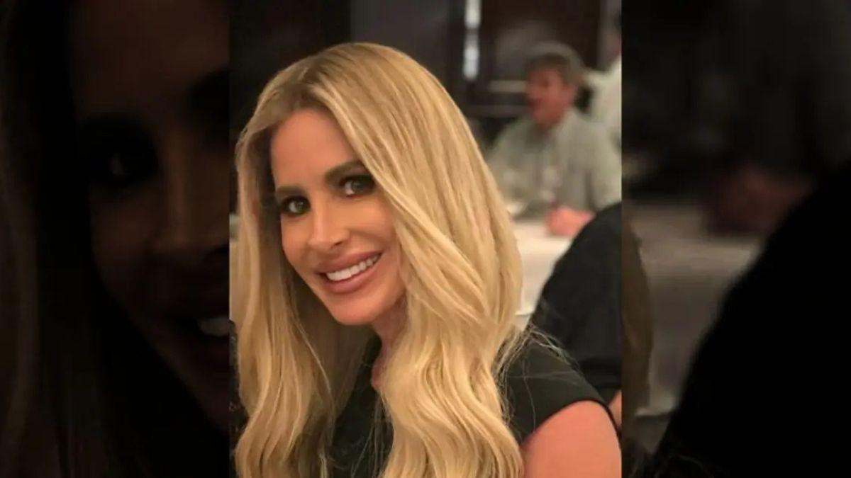 Photo of Kroy Biermann claimed Kim Zolciak was out of the country from February 26 to March 19.
