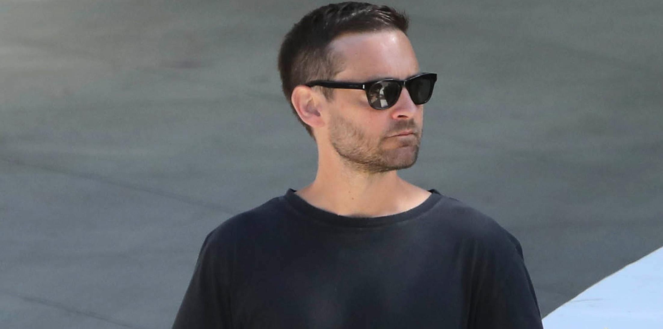 *EXCLUSIVE* Tobey Maguire says goodbye to his ex wife Jennifer Meyer after a Mother&#8217;s Day celebration