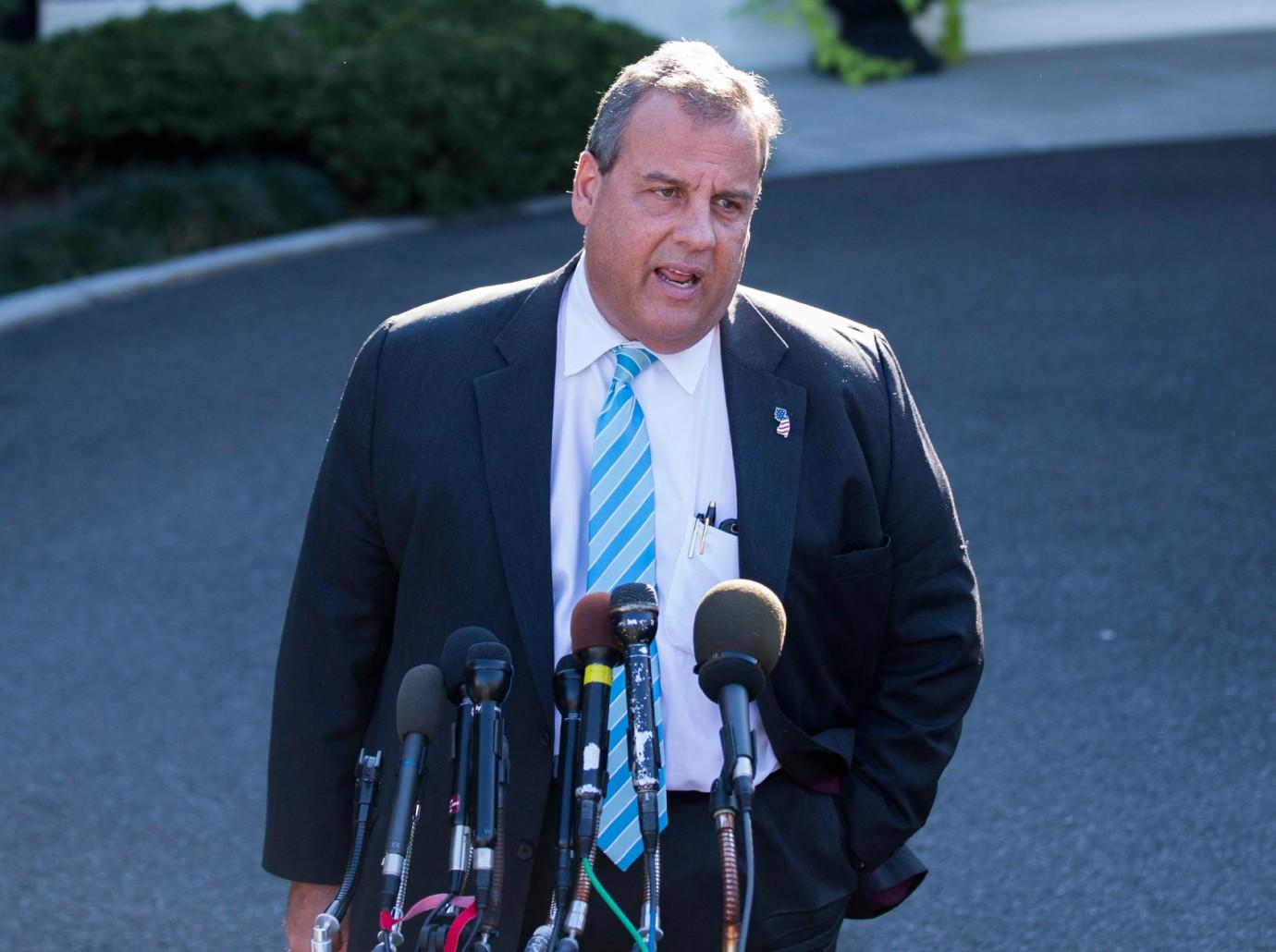 chris christie lashes out reporter running president fill void