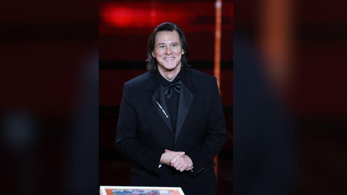 image of Jim Carrey attended the César Awards.