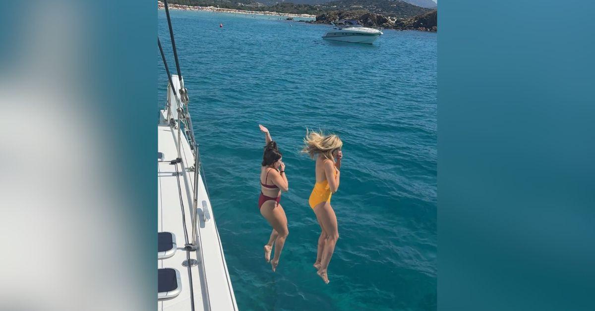 sarah michelle gellar shows off long legs italian vacation photos