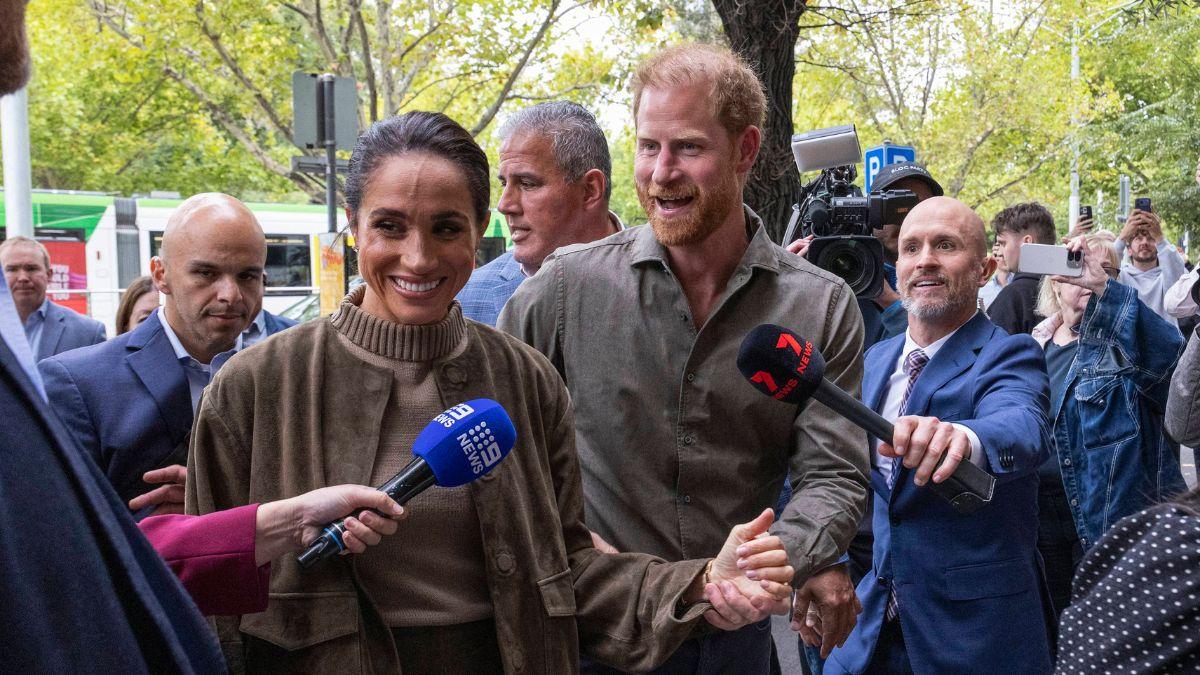 image of meghan markle and prince harry