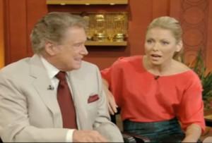 2011__05__Regis_Kelly_May10news 300×203.jpg