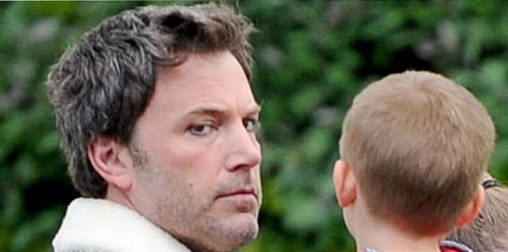 Ben affleck wears eye liner hero