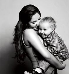 2010__05__Bristol_Palin_May27newsne 234×300.jpg