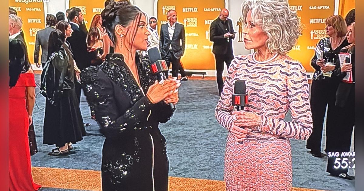 Photo of Lilly Singh interviewing Jane Fonda at the 2025 SAG Awards.