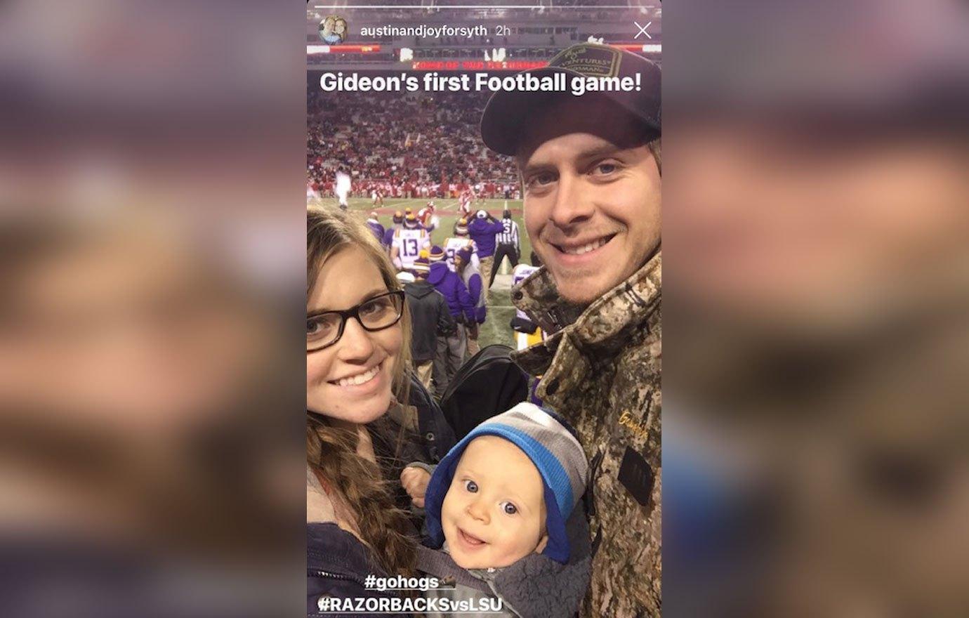 Joy anna duggar son gideon selfies pics 01