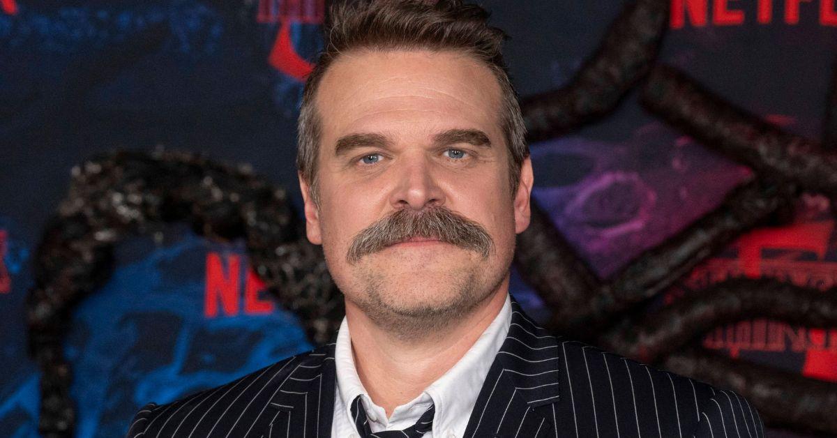 image of The 'Stranger Things' star and the British singer met on the dating app Raya.