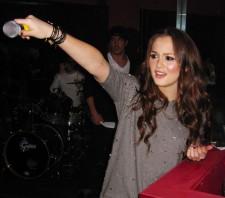 2009__12__36675PCN_Meester15 225×198.jpg