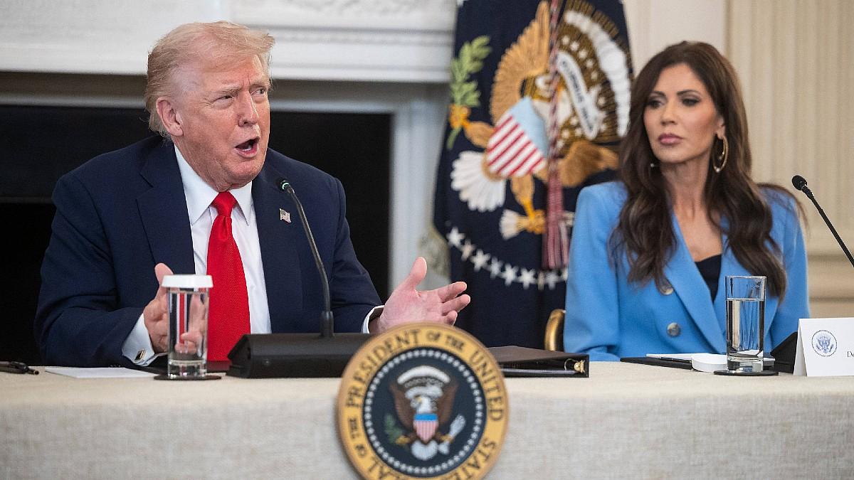 split of Donald Trump and Kristi Noem. 