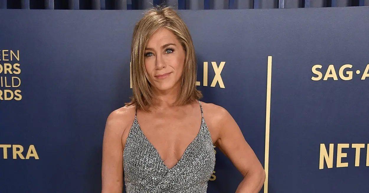 jennifer aniston home swatted caller welfare check