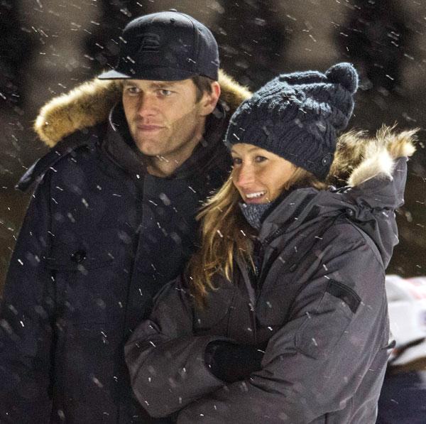 Gisele tom brady pda kissing divorce hockey 04