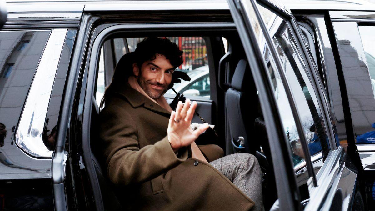 Image of Pre-trial filings centered on evidence and the digital trail shaping the case.