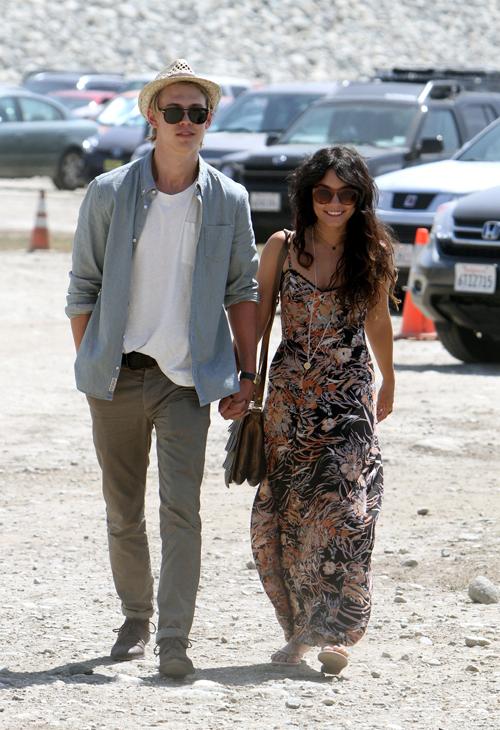 Vanessa hudgens austin butler may21 0022_ _1.jpg