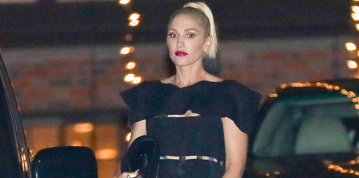 Practically Naked Gwen Stefani Shows Her Butt Off In A Revealing Black Dress 