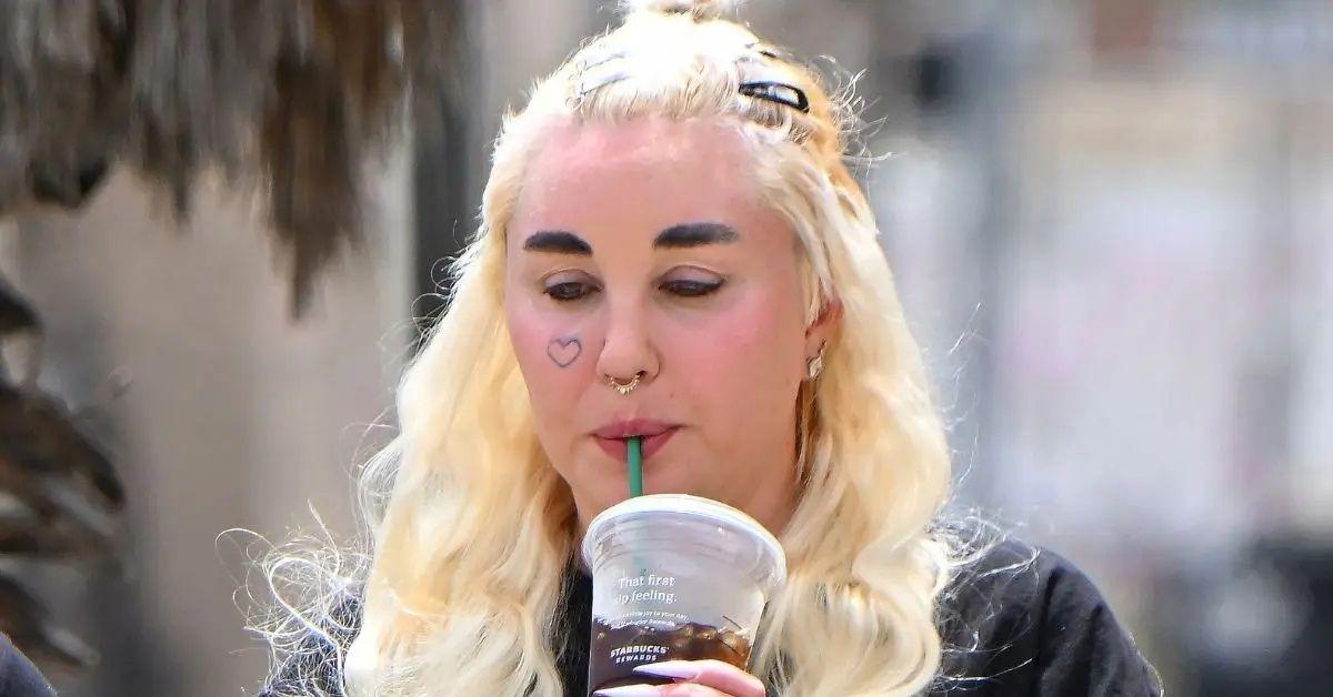 Photo of Amanda Bynes was previously engaged to Paul Michael.