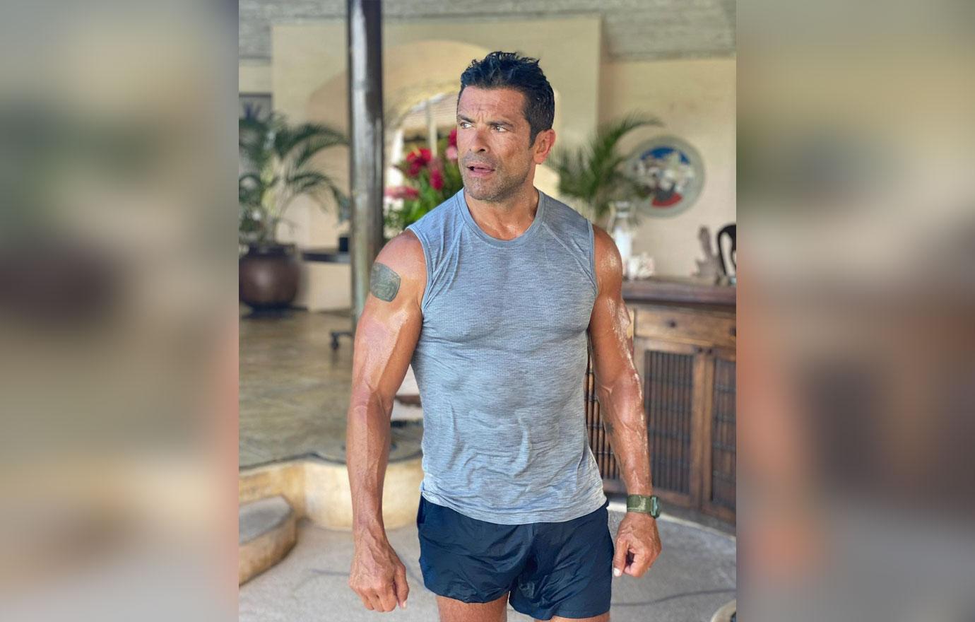 mark consuelos thirst traps