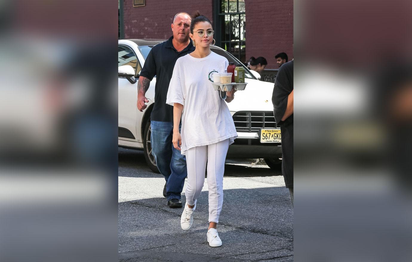 Selena Gomez Gets Coffee On Labor Day