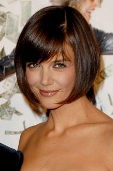 Katie Holmes to Unveil Clothing Line