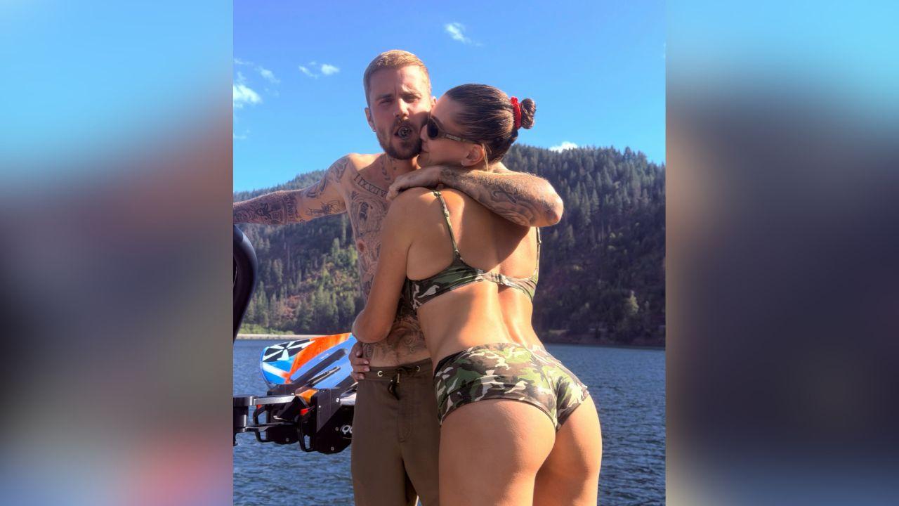image of Hailey Bieber and Justin Bieber recently enjoyed a lakeside getaway with several friends.