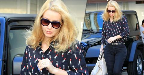 Iggy azalea leaving medical building 09