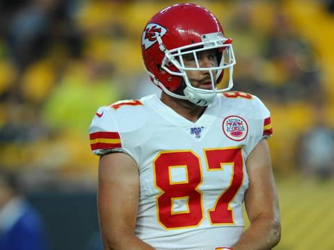 taylor swift hasnt affected travis kelces games dan marino