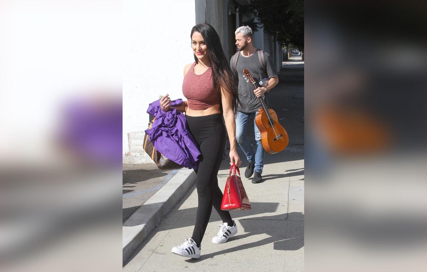 Nikki bella dwts rehearsal