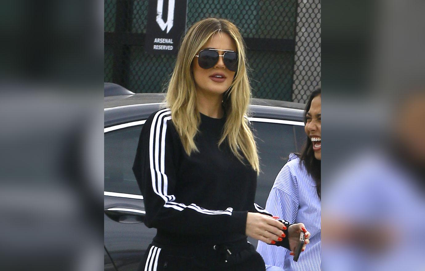 FFN_Kardashian_Khloe_FF13_FF9_040617_52370075