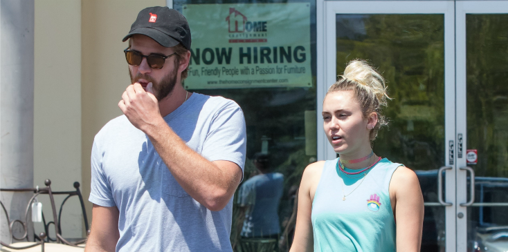 Miley cyrus married liam hemsworth ring h