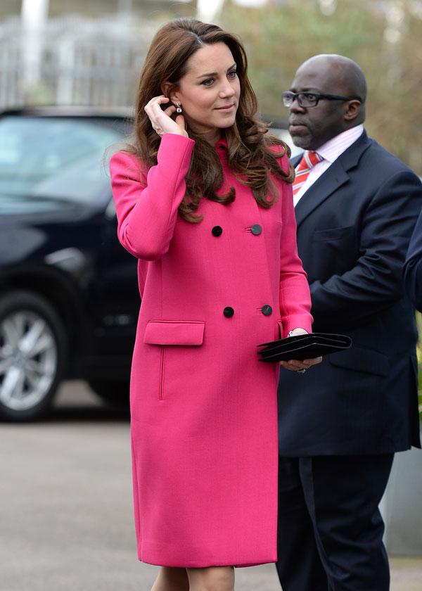 Kate middleton baby bump final appearance 01