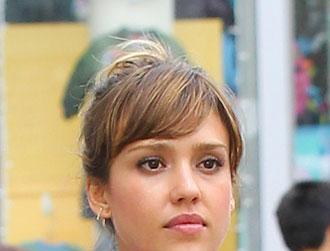 Ok_061413_jessica alba bangs.jpg