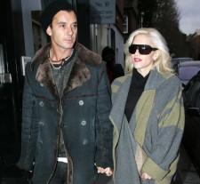 2009__12__gwen_stefani_02horz 225×207.jpg