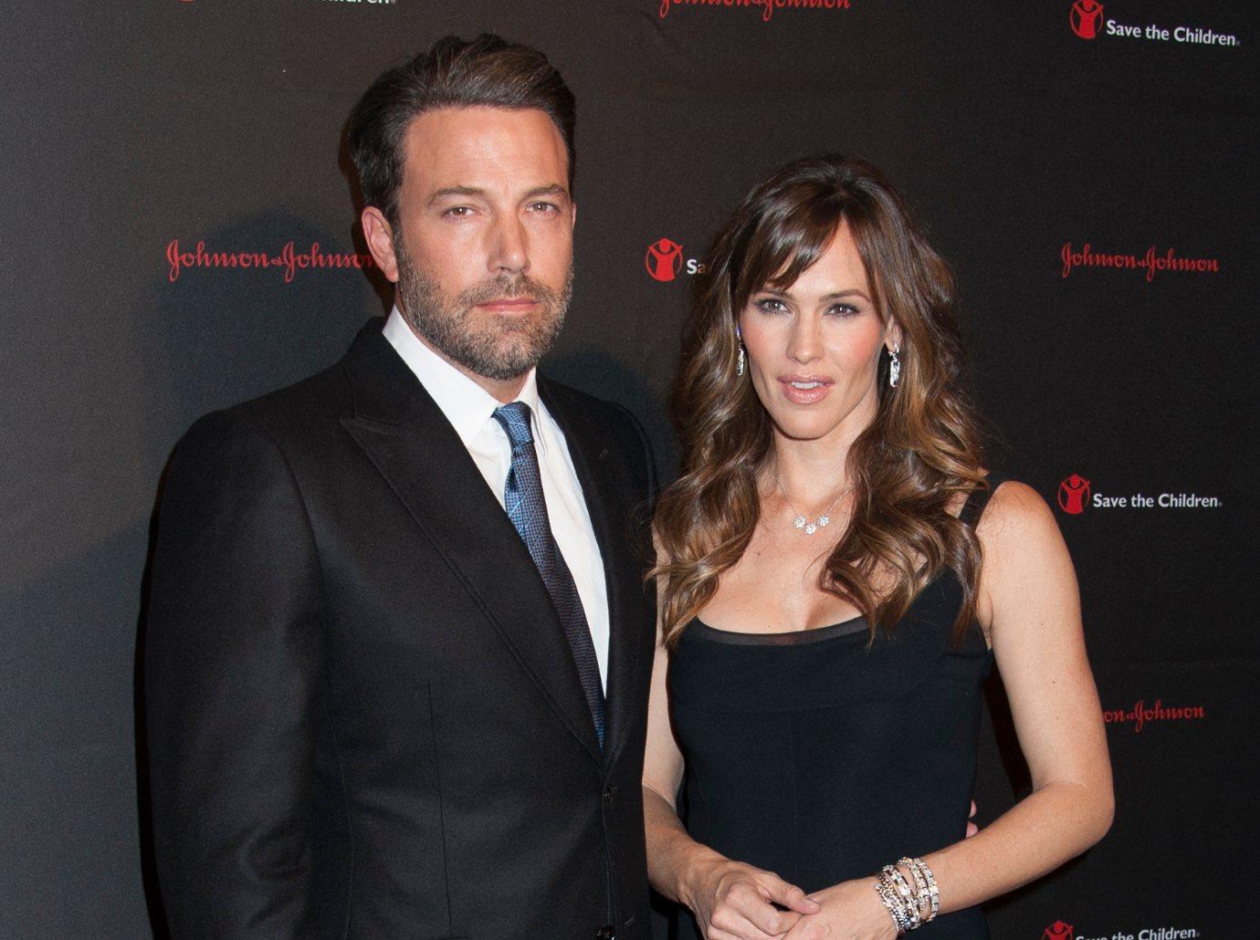 ben affleck spending time ex jennifer garners house jennifer lopez divorce