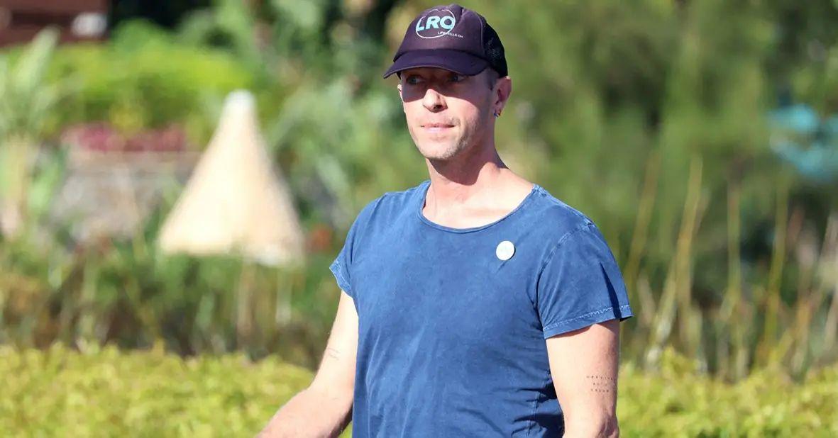 gwyneth paltrow friends felt didnt click ex husband chris martin start biography