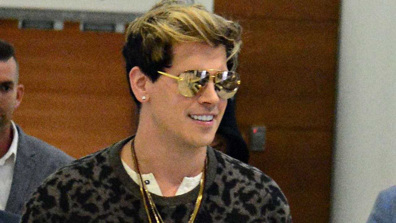 Photo of Milo Yiannopoulos asked for 'on the spot deportations' for non citizens who couldn't 'prove' they were in the U.S. legally.