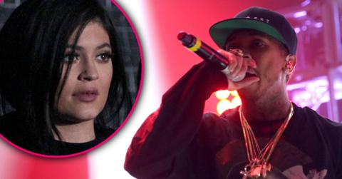 Kylie jenner tyga concert (1)