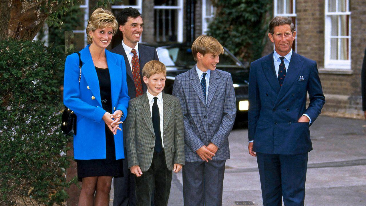 Photo of Princess Diana, Prince Harry, Prince William, and King Charles